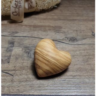 Handschmeichler aus Olivenholz in Herzform 3 cm